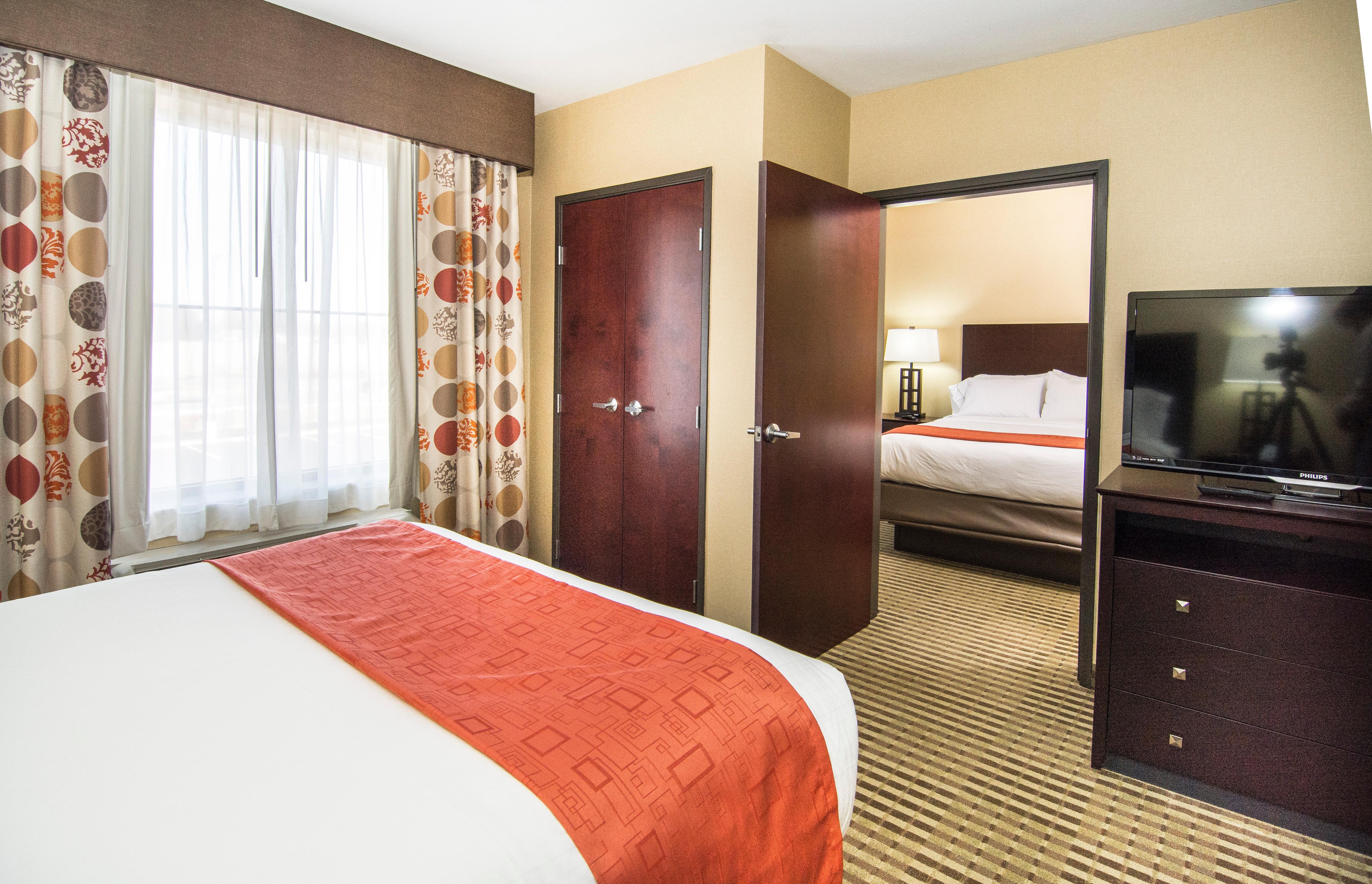 Holiday Inn Express&Suites Elkton - Zona Universitaria Exterior foto